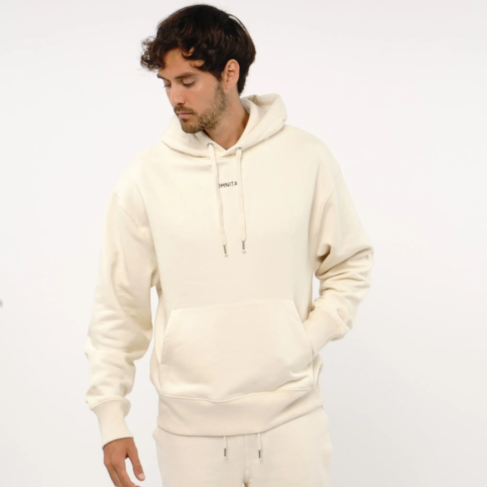 Omnitau Men's Oversized Organic Cotton Hoodie - Cream