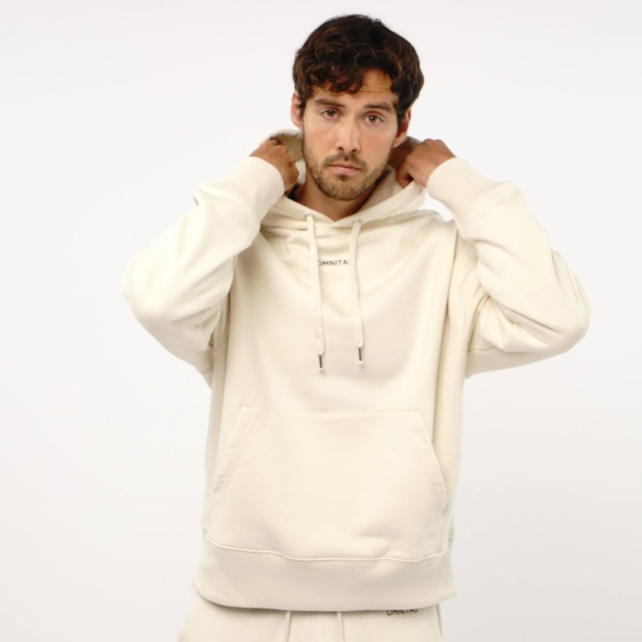 Omnitau Men's Oversized Organic Cotton Hoodie - Cream